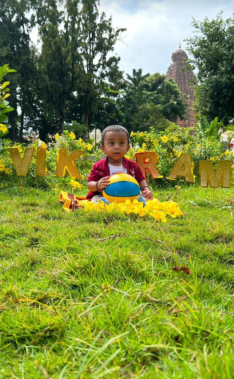 Candid Photos & Videos